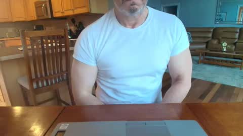 Mark online show from 9, 3, 2025