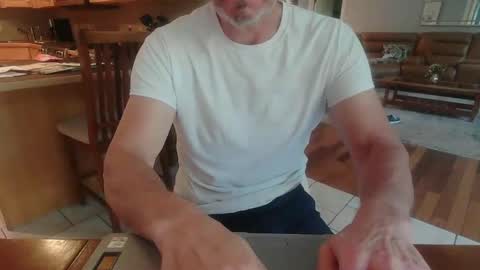 Mark online show from 15, 9, 2025