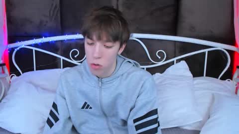 Snapshot of mark_branston chatting on 5, 2, 2026 Mark online show from 5, 2, 2026