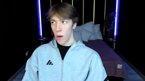 Snapshot of mark_branston chatting on 6, 3, 2026 Mark online show from 6, 3, 2026