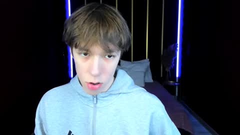 Snapshot of mark_branston chatting on 8, 3, 2026 Mark online show from 8, 3, 2026