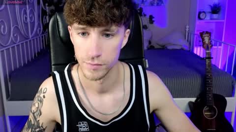 Snapshot of mark_caron chatting on 25, 9, 2025 mark_caron online show from 25, 9, 2025