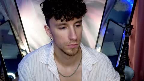 Snapshot of mark_caron chatting on 18, 11, 2025 mark_caron online show from 18, 11, 2025