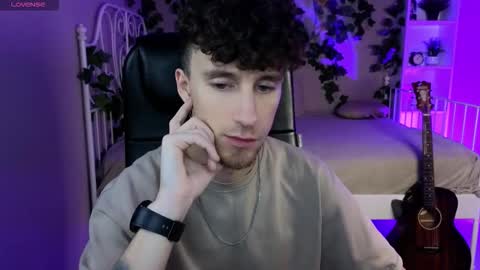 Snapshot of mark_caron chatting on 22, 11, 2025 mark_caron online show from 22, 11, 2025