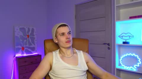 Snapshot of mark_karson chatting on 5, 2, 2026 MARK KARSON online show from 5, 2, 2026