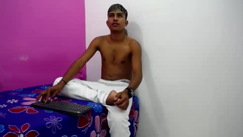 mark_latin18 online show from 7, 2, 2025