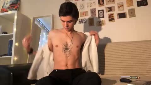 Snapshot of mark_romal chatting on 20, 10, 2025 Mark online show from 20, 10, 2025