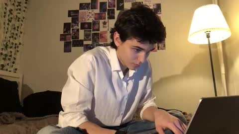 Snapshot of mark_romal chatting on 25, 10, 2025 Mark online show from 25, 10, 2025