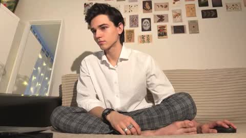 Snapshot of mark_romal chatting on 17, 11, 2025 Mark online show from 17, 11, 2025