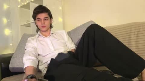 Snapshot of mark_romal chatting on 5, 12, 2025 Mark online show from 5, 12, 2025