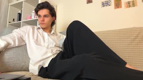 Snapshot of mark_romal chatting on 18, 12, 2025 Mark online show from 18, 12, 2025