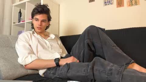 Mark online show from 22, 12, 2025