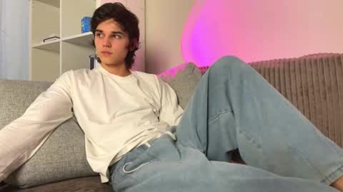 Mark online show from 7, 1, 2026