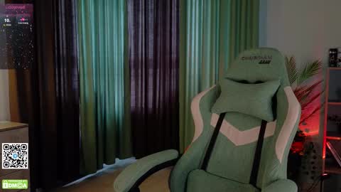 Mark online show from 14, 10, 2025