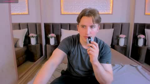 Mark online show from 19, 11, 2025