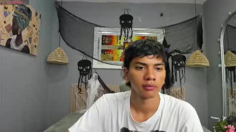 markbowie online show from 28, 10, 2025