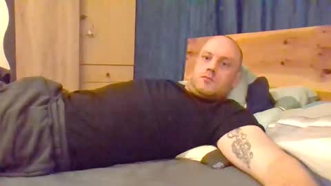 markus_7 online show from 11, 11, 2025