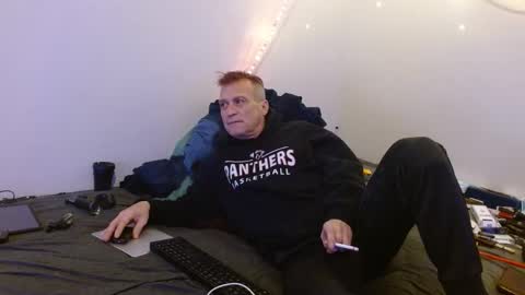 Snapshot of markymark101825061 chatting on 13, 2, 2025 markymark101825061 online show from 13, 2, 2025