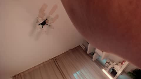 Marla  Alex online show from 19, 3, 2026