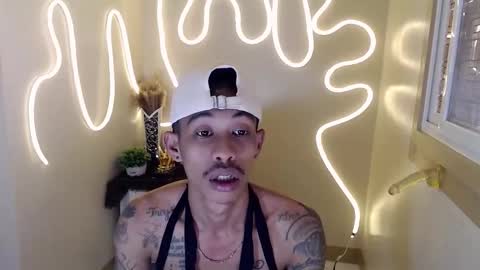 marlmoreno10 online show from 9, 1, 2026