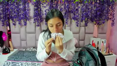 Snapshot of marlyanal chatting on 24, 2, 2025 Marly Anal online show from 24, 2, 2025