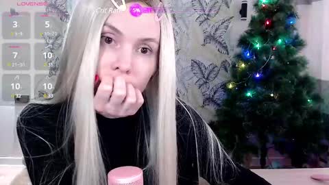 Snapshot of marmalade_fox chatting on 14, 1, 2025 Marmalade Fox online show from 14, 1, 2025