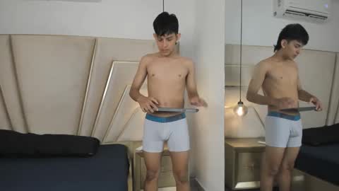 maroxcute online show from 10, 11, 2025