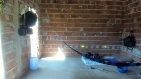 MAX online show from 4, 1, 2025