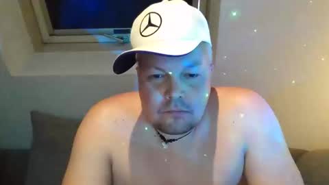 Snapshot of mars0481 chatting on 29, 11, 2025 mars0481 online show from 29, 11, 2025