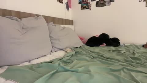 marsandvenera online show from 17, 1, 2025