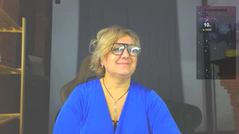 marta_wils online show from 25, 11, 2025