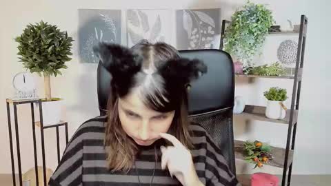 martaedams online show from 15, 10, 2025