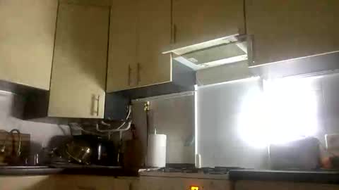 Snapshot of martaluna_ chatting on 28, 10, 2025 Marta online show from 28, 10, 2025