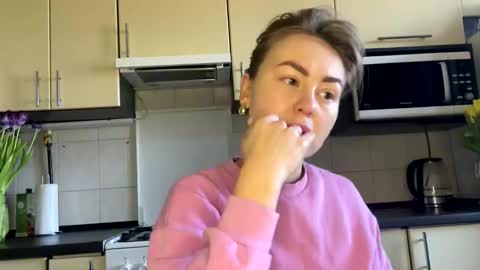 Snapshot of martaluna_ chatting on 11, 3, 2026 Marta online show from 11, 3, 2026