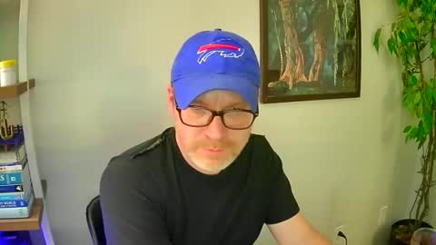 Snapshot of martcb1313 chatting on 16, 3, 2026 martcb1313 online show from 16, 3, 2026