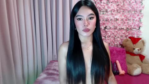 Snapshot of martha_fox chatting on 21, 12, 2024 DONT FORGET TO FOLLOW ME AND GIVE ME A THUMBS UP GUYS- martha online show from 21, 12, 2024