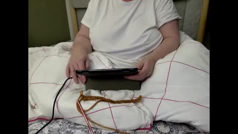 Snapshot of marthabriest chatting on 22, 10, 2025 Martha online show from 22, 10, 2025