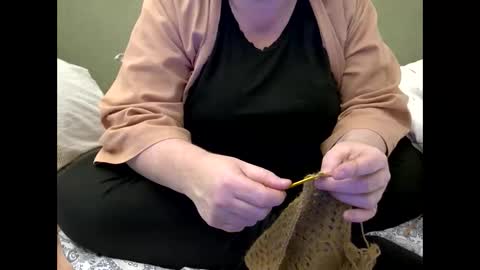 Snapshot of marthabriest chatting on 11, 11, 2025 Martha online show from 11, 11, 2025