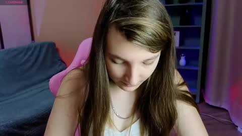 Snapshot of marthalune chatting on 25, 11, 2025 Martha online show from 25, 11, 2025