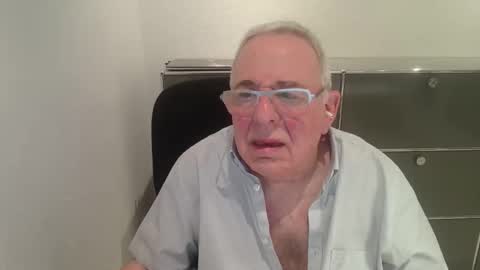 martin_1947 online show from 7, 4, 2026