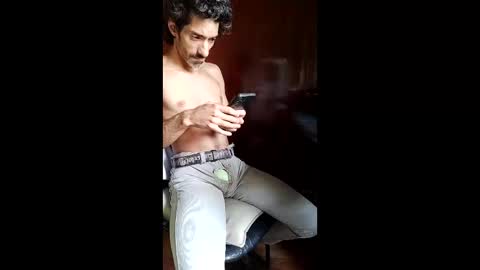 Snapshot of martin_cba chatting on 7, 1, 2026 Martincba online show from 7, 1, 2026