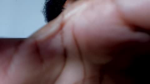 Laura online show from 10, 1, 2025