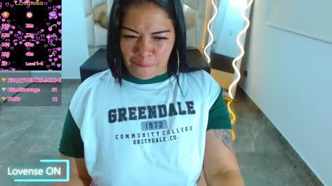 Hey im martina online show from 10, 1, 2025