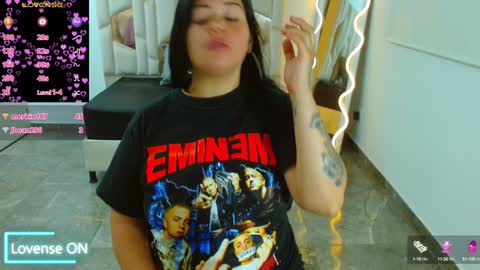 Hey im martina online show from 23, 1, 2025