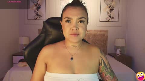 NATALIA ON A TRAVEL FROM DECEMBER 6TH TO THE 9TH ENJOY ME BEFORE I LEAVE online show from 2, 1, 2025