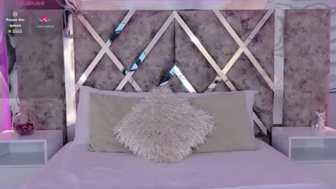 Snapshot of martinagarcia__ chatting on 14, 11, 2025 Martina Garcia online show from 14, 11, 2025