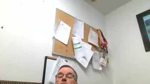 Snapshot of marty1688 chatting on 23, 9, 2025 marty1688 online show from 23, 9, 2025