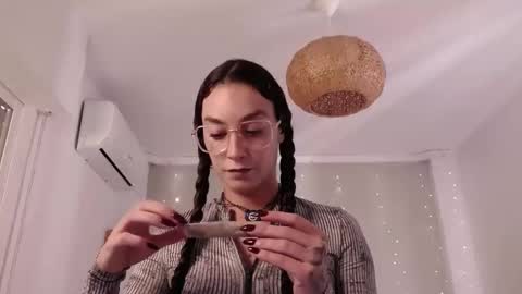 Snapshot of martycabee chatting on 3, 11, 2025 MartycaBee online show from 3, 11, 2025