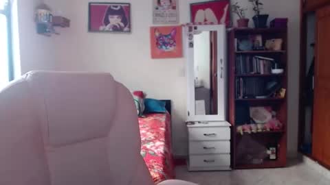 Snapshot of mary_jane1_ chatting on 8, 3, 2025 mary online show from 8, 3, 2025