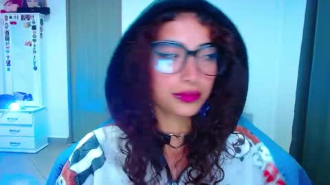 Snapshot of mary_jane1_ chatting on 1, 10, 2025 mary online show from 1, 10, 2025